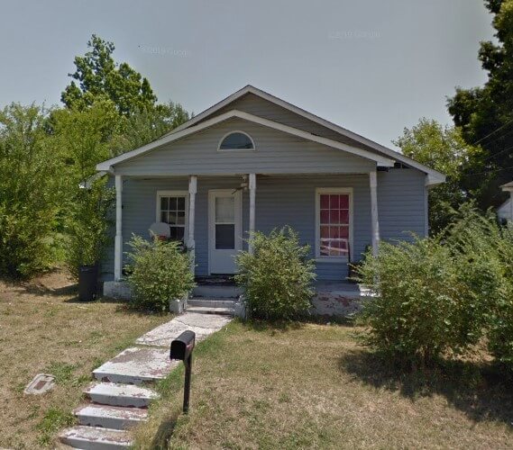 210 Mobile St,Jackson, TN 38301$5,000 oboCash SaleClick For More Info